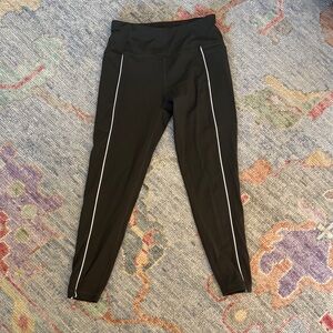 Sweaty Betty olive Leggings with White Accents